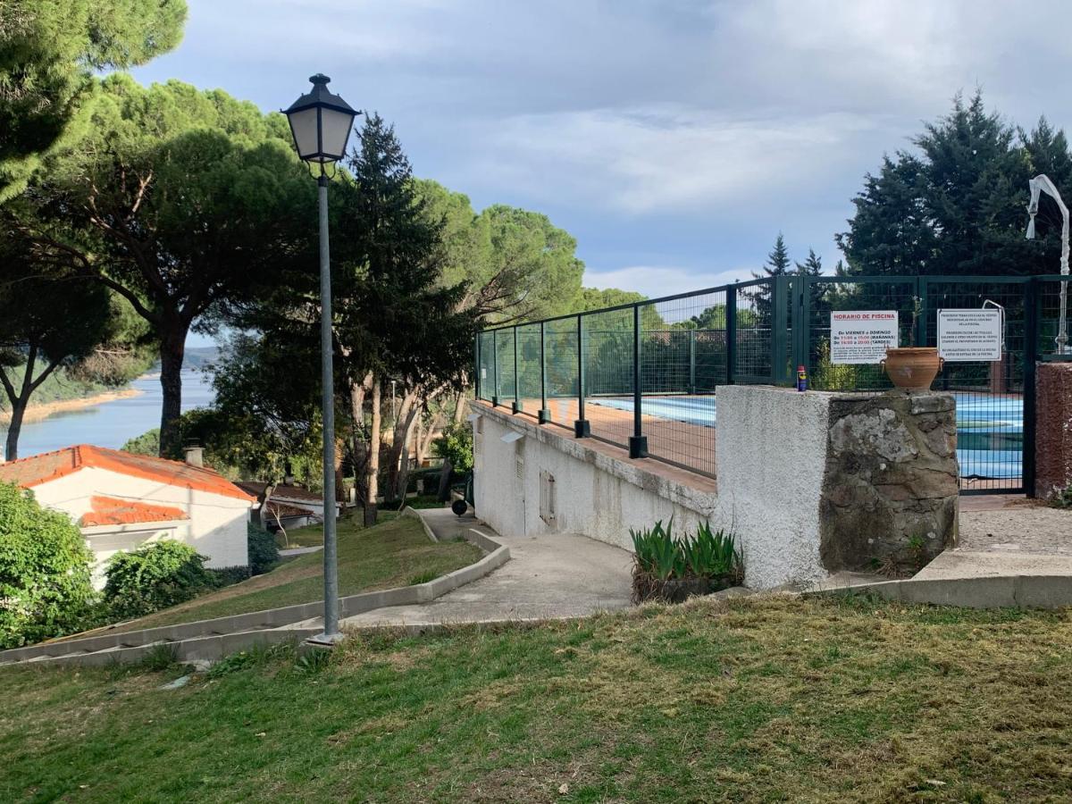 فيلا La Casita De Noe Con Vista Al Pantano De San Juan San Martín de Valdeiglesias المظهر الخارجي الصورة